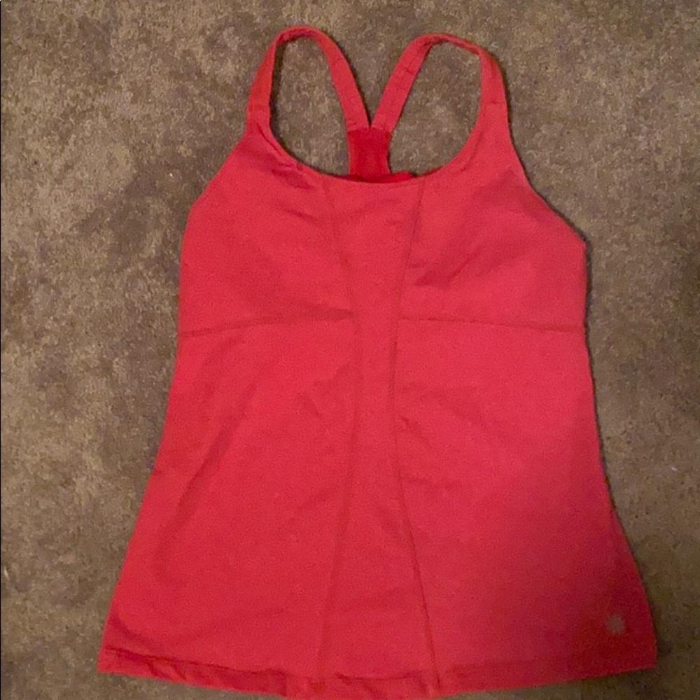 Athleta tank with built-in bra